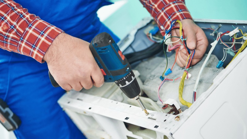 Ümraniye Grundig Grundig çamaşır makinesi kart tamiri – Su almama arızası orijinal parça ile giderildi. - Teknik servis örneği